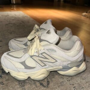 New Balance 9060 Sea Salt Moonbeam